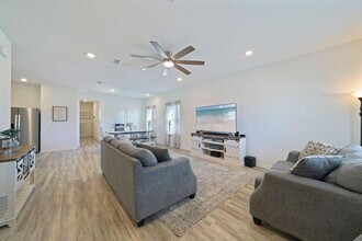 51 Woodsorrel St in Freeport, FL - Building Photo - Building Photo