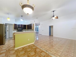 1111 St Michel Way in Kissimmee, FL - Building Photo - Building Photo