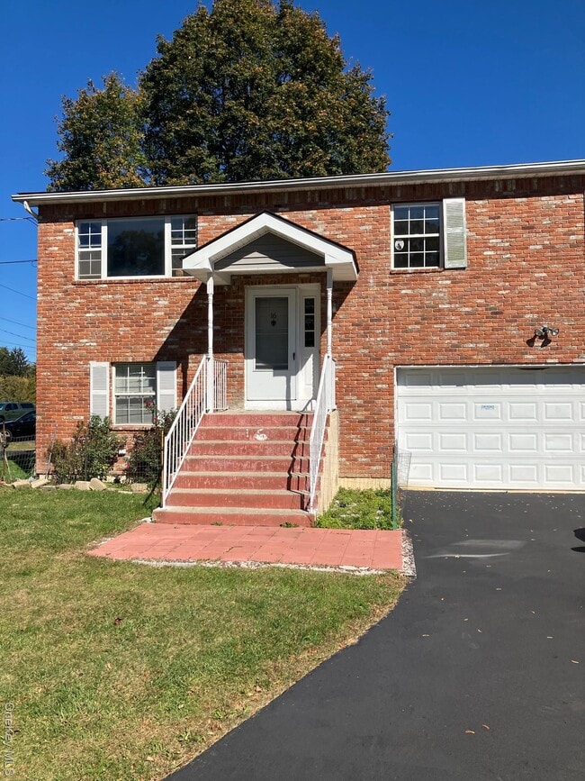 property at 16 Livingston St