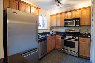 1612 Briarcliff Rd NE, Unit 7 in Atlanta, GA - Foto de edificio - Building Photo