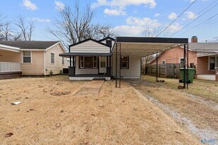 1306 Oshaughnessy Ave NE in Huntsville, AL - Building Photo
