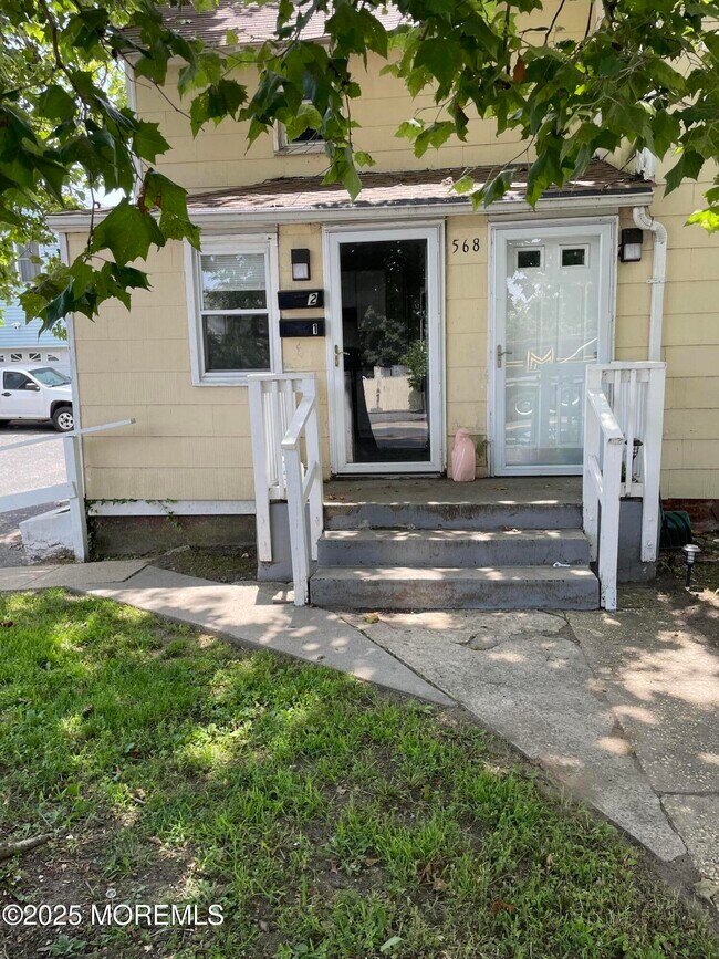 568 Joline Ave in Long Branch, NJ - Building Photo - Building Photo