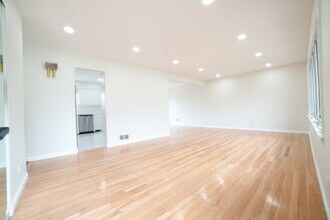 41 Herbert Ave in Spotswood, NJ - Building Photo - Building Photo