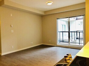 13768-13108 310 in Surrey, BC - Building Photo - Building Photo