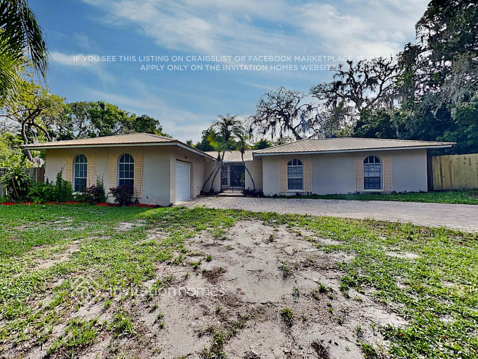 7161 Lenape Cir in New Port Richey, FL - Building Photo