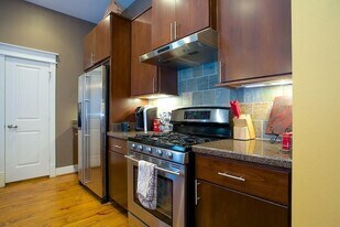 2322 Beall St in Houston, TX - Building Photo