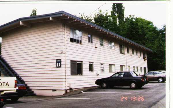 Moss Bay II Apartments in Kirkland, WA - Building Photo - Building Photo