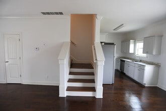 308 Paul T Cir, Unit 308 in Oxford, MS - Building Photo - Building Photo