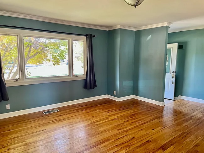 11423 Delvin Dr in Sterling Heights, MI - Building Photo - Building Photo