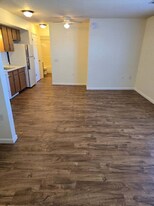 24 Scioto Dr in Heath, OH - Building Photo