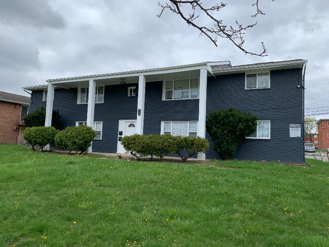 751 Kingsford Rd in Columbus, OH - Building Photo - Building Photo