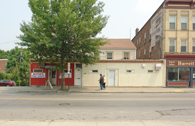 481-483 Main St in Poughkeepsie, NY - Foto de edificio - Building Photo