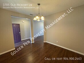 3705 Old Hickory Ln in Orange Park, FL - Building Photo - Building Photo