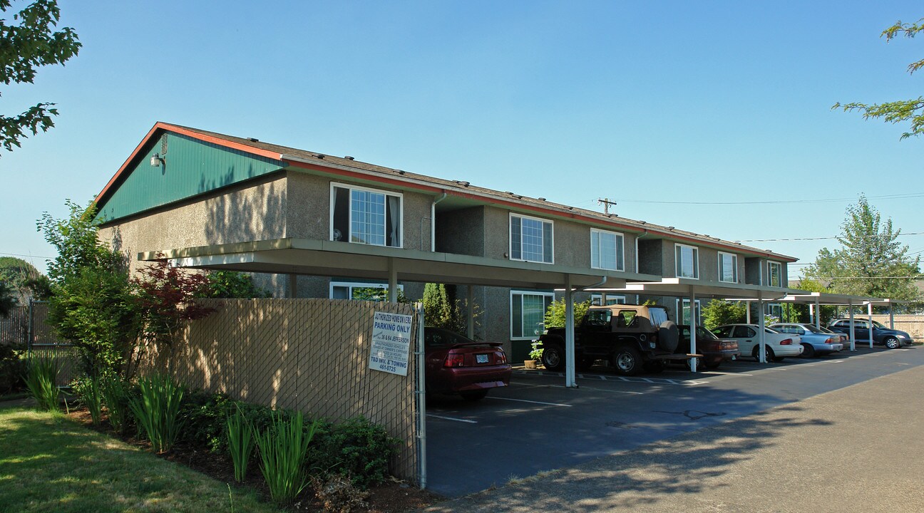 64 Jefferson St in Eugene, OR - Building Photo