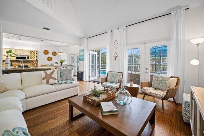 129 Cimmaron Dr in Palm Coast, FL - Foto de edificio - Building Photo