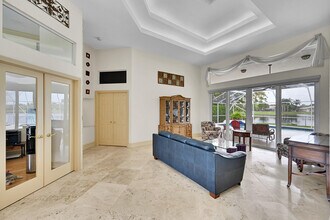 6419 NW 99th Dr in Parkland, FL - Building Photo - Building Photo