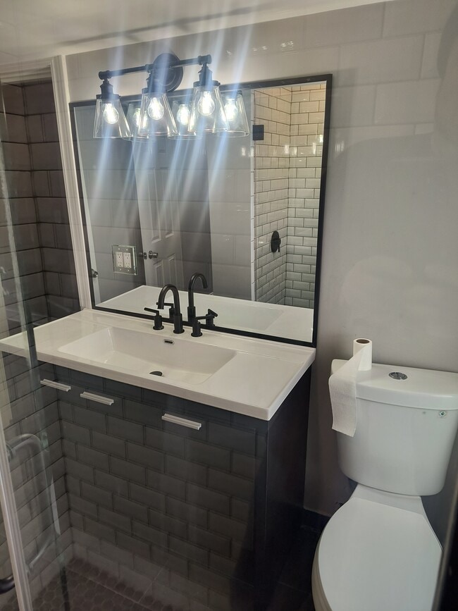 1626 S Washtenaw Ave, Unit 2nd floor in Chicago, IL - Building Photo - Building Photo