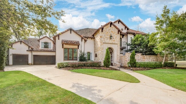 property at 10 Sullivans Ln