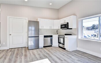 292 Main St in Orangetown, NY - Building Photo - Building Photo