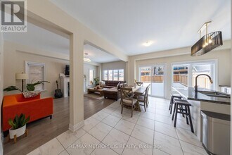 91 Kennedy Blvd in New Tecumseth, ON - Building Photo - Building Photo