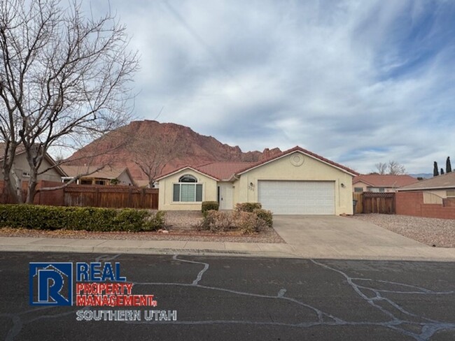 335 130 S in Ivins, UT - Building Photo - Building Photo