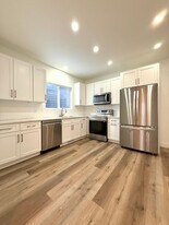 520 Delaware Ave in Kingston, NY - Building Photo