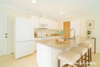 6410 N Dixie Hwy in Boca Raton, FL - Building Photo - Building Photo