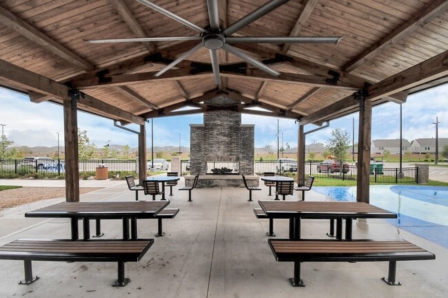 property at 2011 Corsica Crk Ln