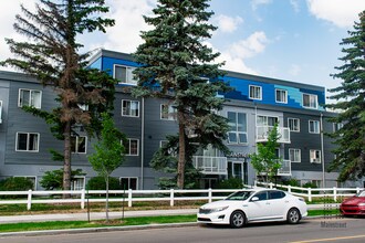 Mainstreet 124th in Edmonton, AB - Building Photo - Building Photo