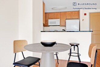 401 Mt Vernon St-Unit -FL2-ID748 in Boston, MA - Building Photo - Building Photo