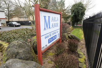 Marla Manor Apartments in Portland, OR - Building Photo - Building Photo