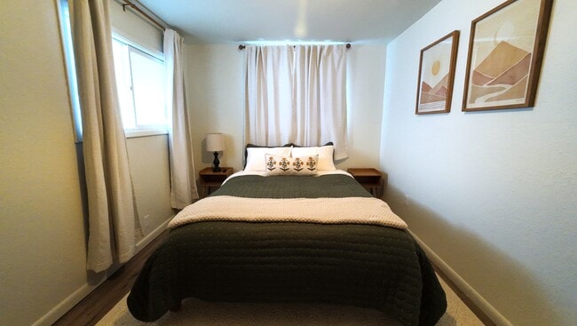 304 W Pine St in Lewistown, MT - Building Photo - Building Photo