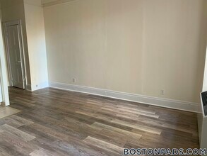62 Boylston St in Boston, MA - Building Photo - Building Photo