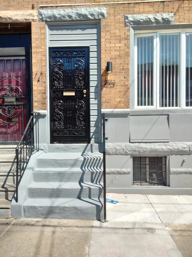 property at 2513 N 31st St