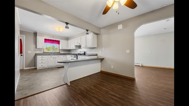 1000-1013 13th St in Marion, IA - Building Photo - Building Photo