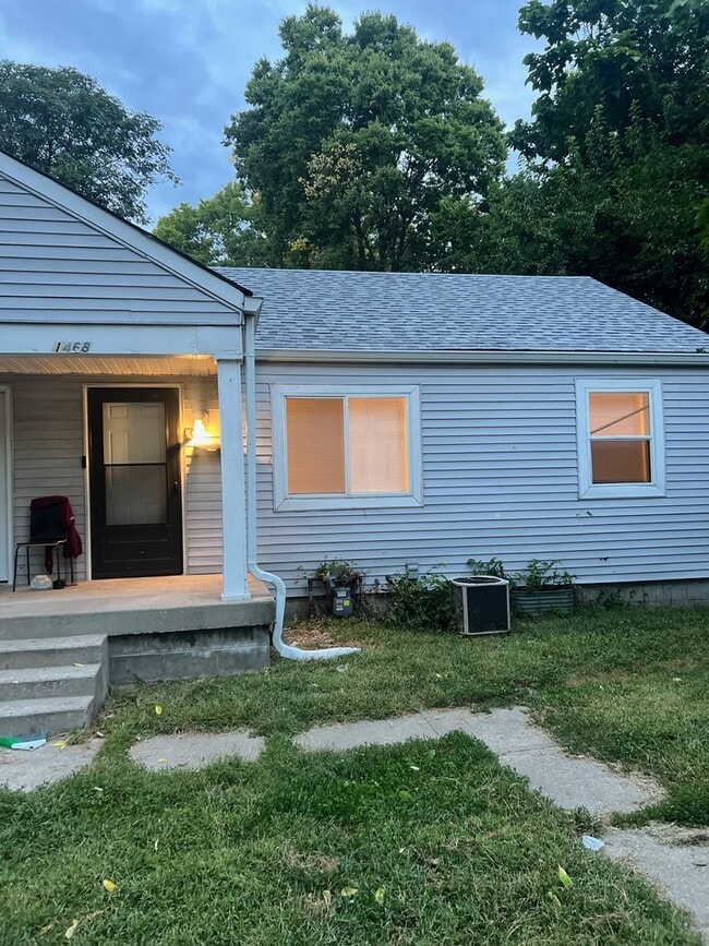 property at 1468 W 32nd St