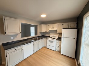 655 Mosgrove St in Urbana, OH - Foto de edificio - Building Photo