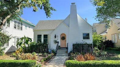 316 18th Ave NE in St. Petersburg, FL - Building Photo - Building Photo