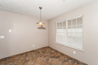 123 Dogwood Cir in Remlap, AL - Foto de edificio - Building Photo