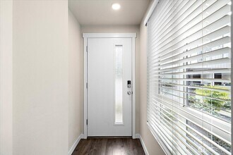 9612 19th Ave SE in Everett, WA - Building Photo - Building Photo