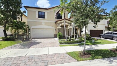 10032 NW 87th Terrace in Doral, FL - Building Photo - Building Photo