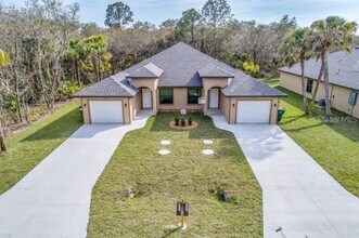 17113 Thompson Ave in Port Charlotte, FL - Building Photo - Building Photo