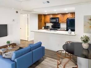 8510 Park Ln in Dallas, TX - Building Photo - Building Photo