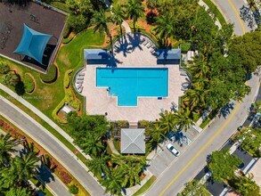1536 Salerno Cir in Weston, FL - Building Photo - Building Photo
