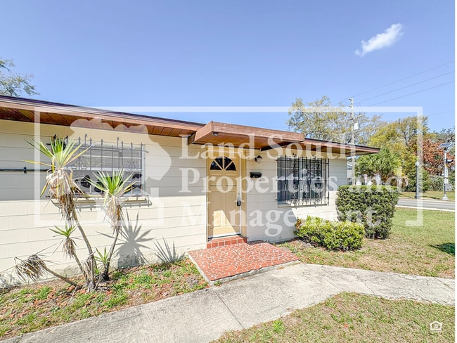 324 Ariana St in Lakeland, FL - Building Photo - Building Photo