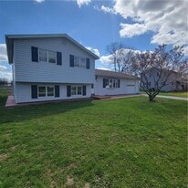 47 Crimson Bramble Rd in Rochester, NY - Building Photo