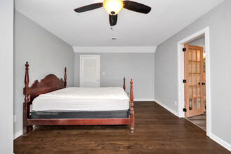 2512 Vista Dr SE in Huntsville, AL - Building Photo - Building Photo