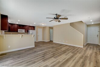 5045 Aesop Ave in Las Vegas, NV - Building Photo - Building Photo