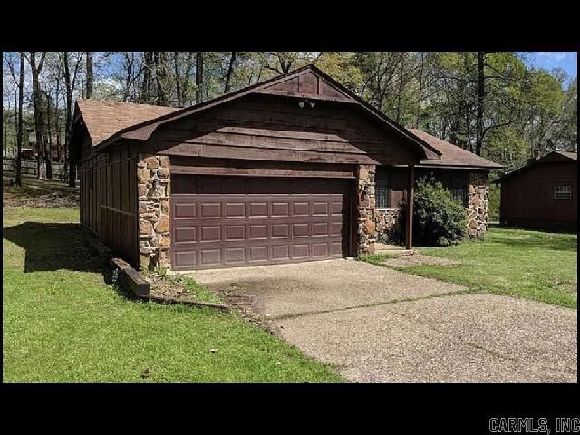 property at 2909 Stephanie Dr