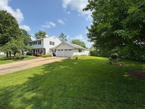 4141 Point Hollow Ln in Fairfax, VA - Building Photo - Building Photo